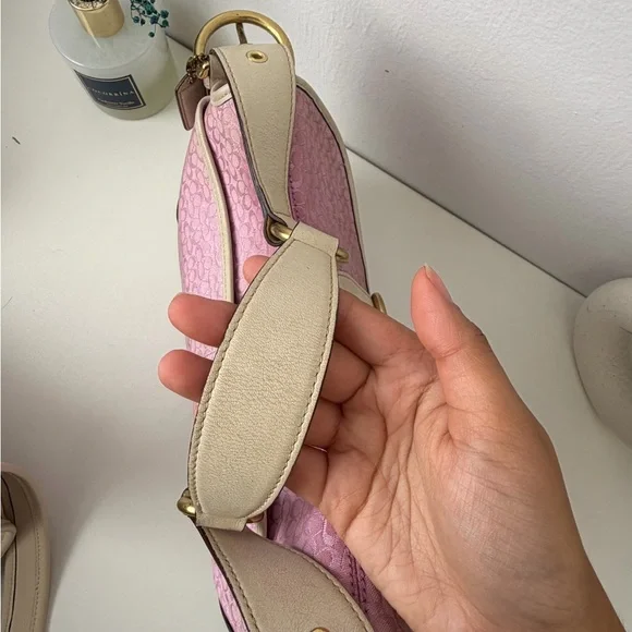 Send offers β’ Coach Pink/Purple Soho Set - Picture 6 of 14